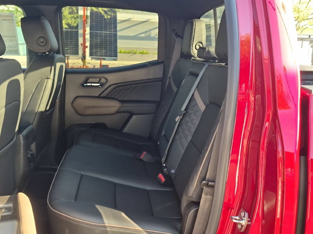 New 2026 GMC Canyon Denali AWD/4WD image 22