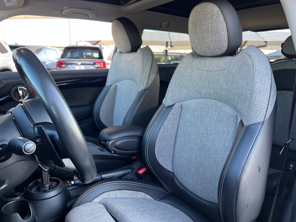 Used 2020 MINI Cooper S w/ Signature Upholstery Package FWD image 24