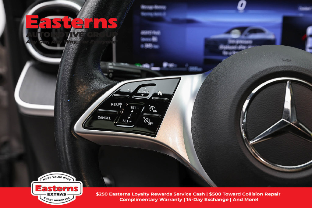 Used 2023 Mercedes-Benz C 300 4MATIC Sedan image 16