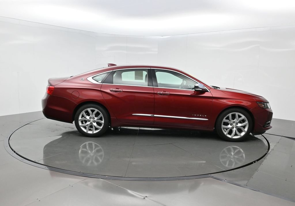 Used 2017 Chevrolet Impala Premier w/ Enhanced Convenience Package FWD image 7