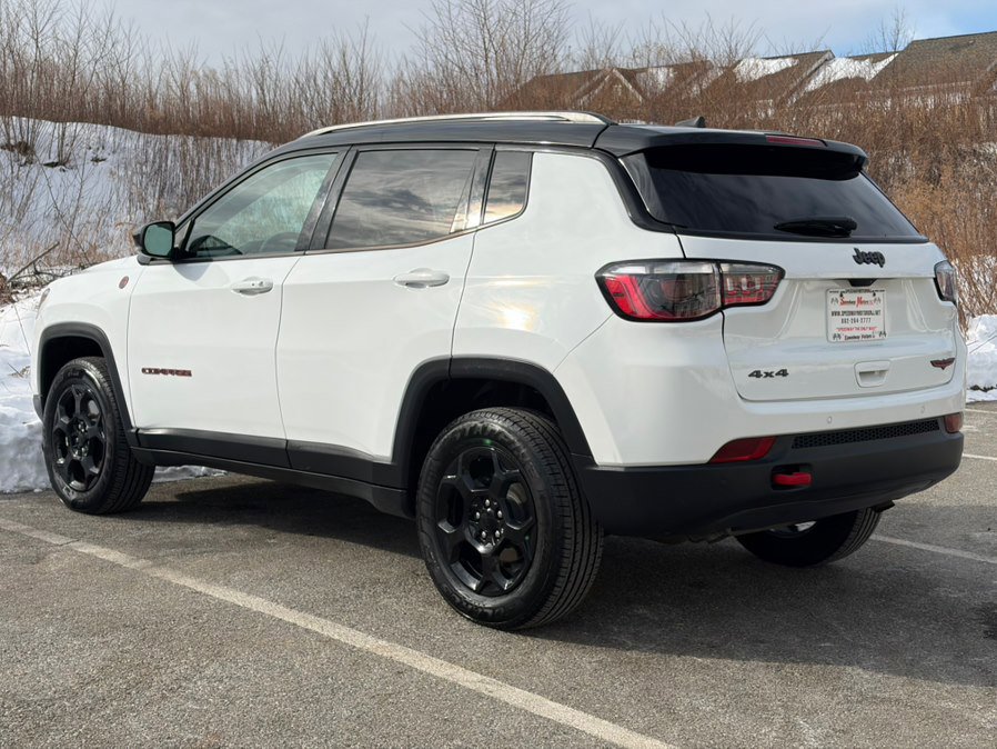 Used 2023 Jeep Compass Trailhawk image 5