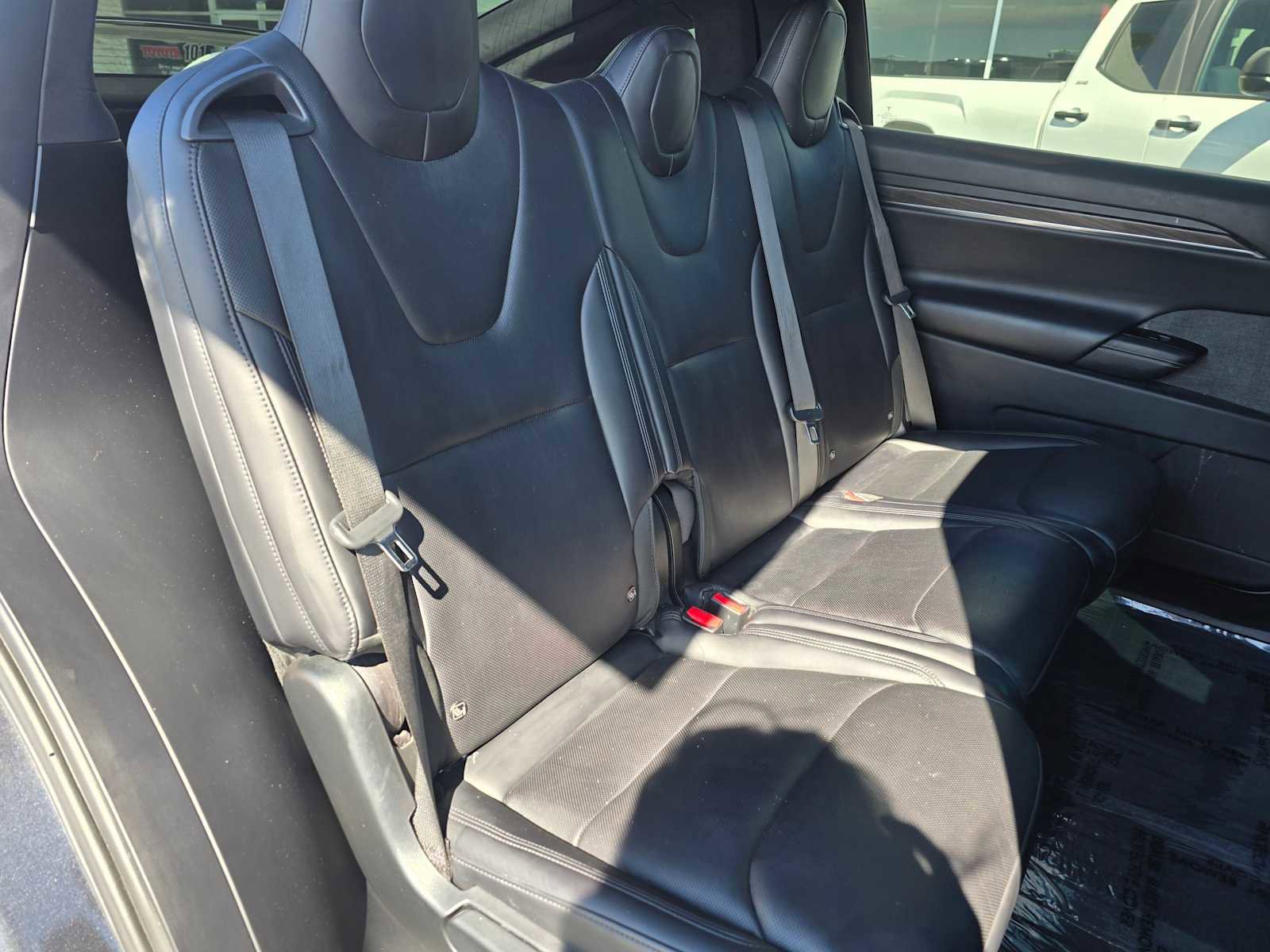 Used 2024 Tesla Model X AWD/4WD image 13