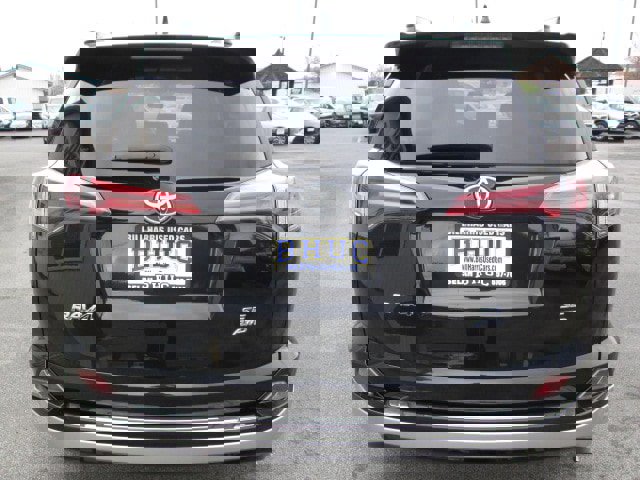Used 2016 Toyota RAV4 SE image 5