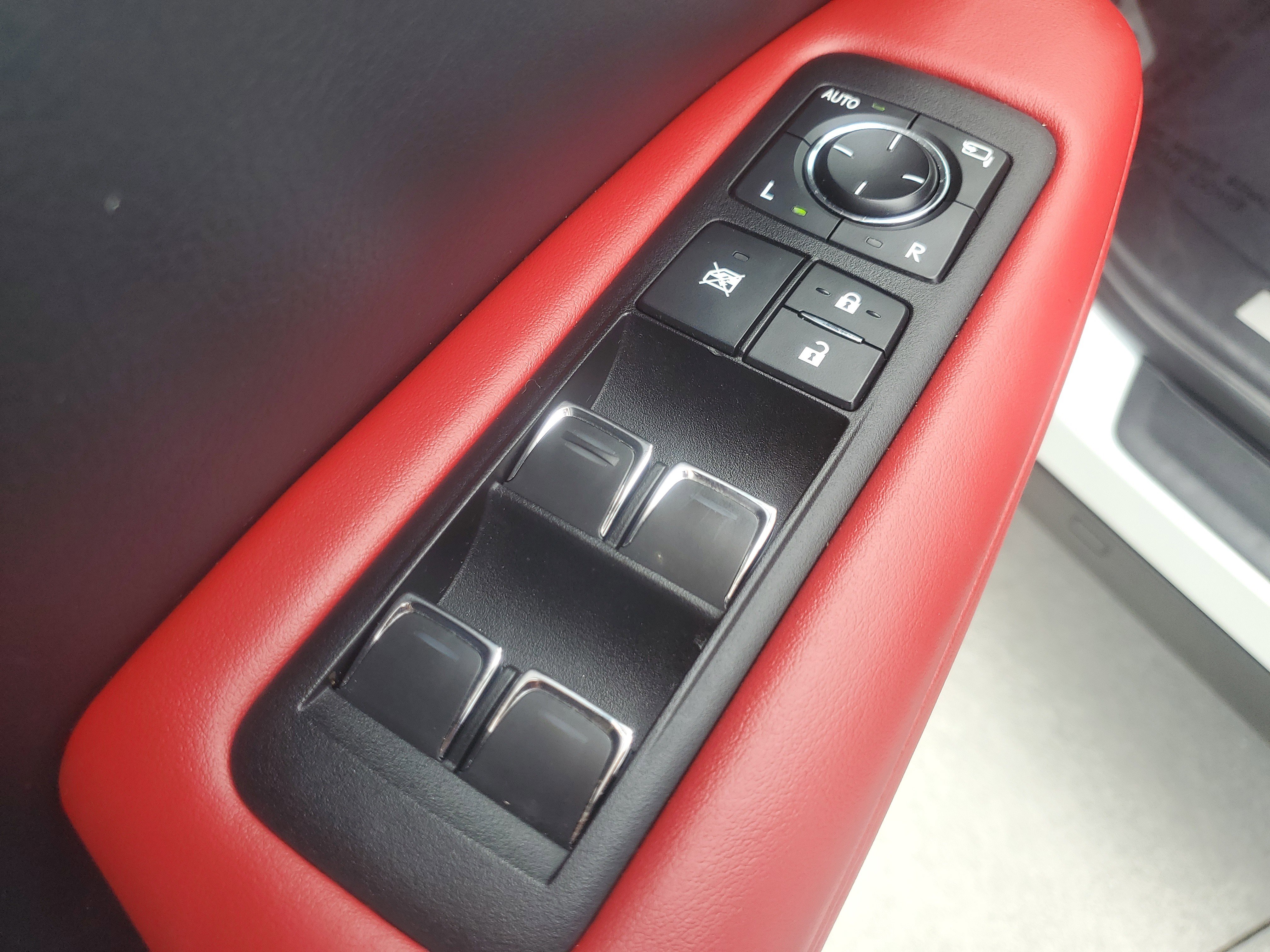 Used 2022 Lexus RX 350 F Sport w/ Accessory Package image 23