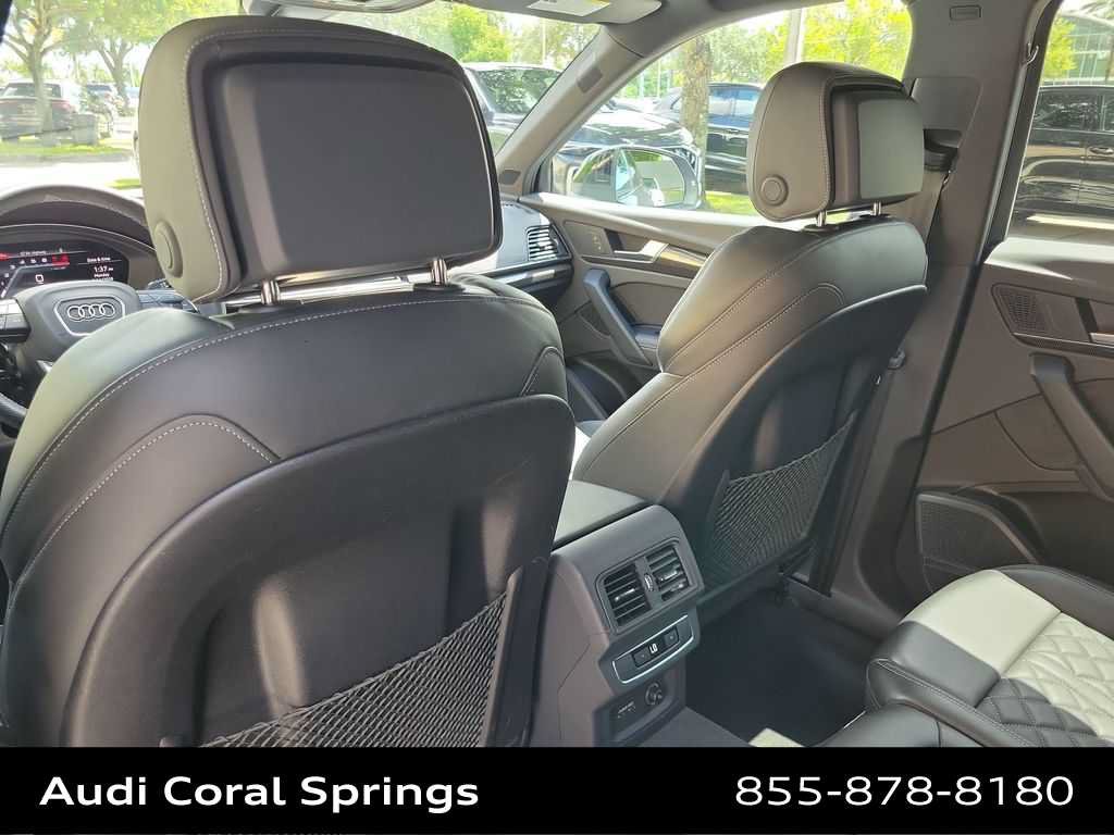 Certified 2023 Audi SQ5 Premium Plus w/ Premium Plus Package AWD/4WD image 20