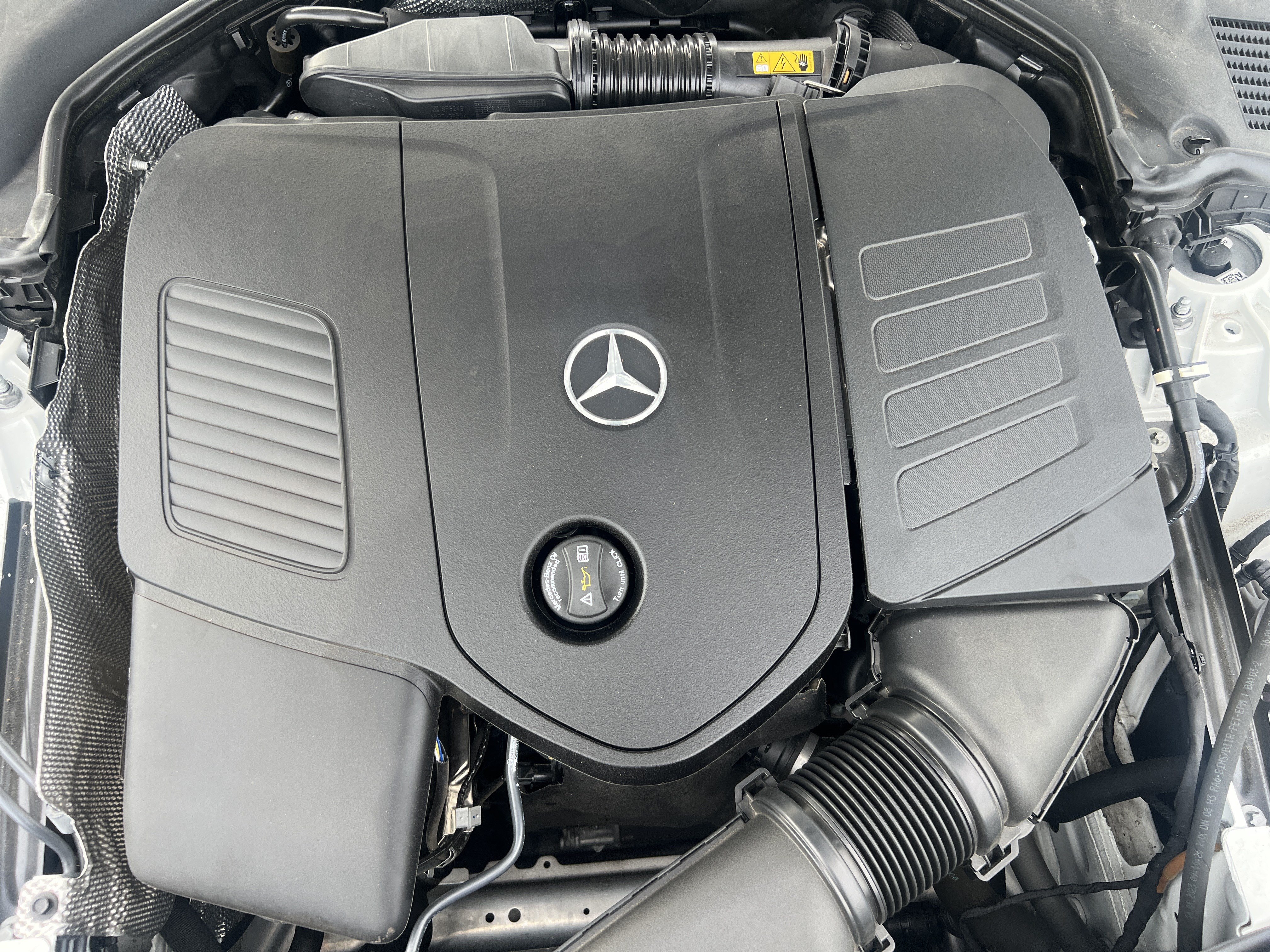 Used 2023 Mercedes-Benz C 300 4MATIC Sedan image 36