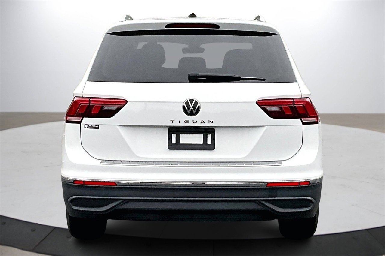 Used 2024 Volkswagen Tiguan SE image 7