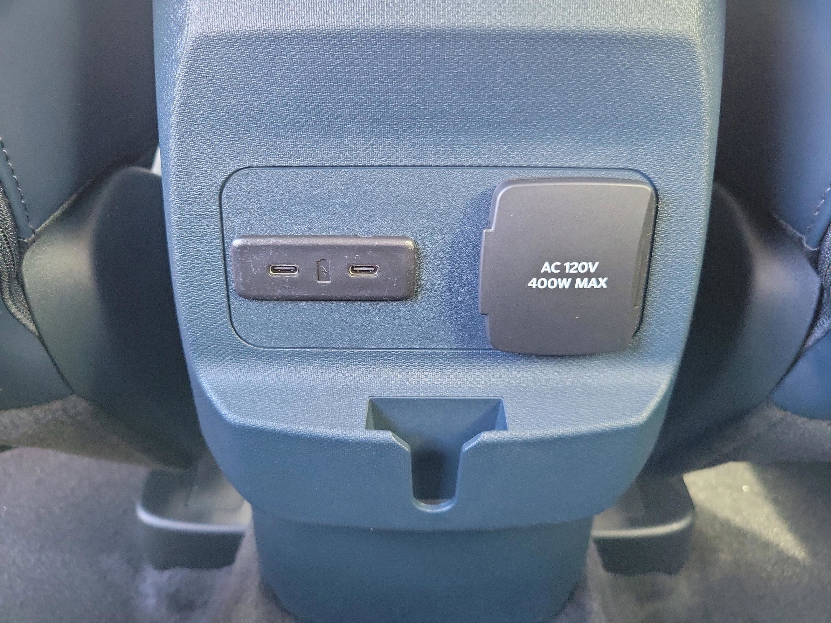 New 2026 Ford Maverick Lariat w/ 4K Tow Package image 10