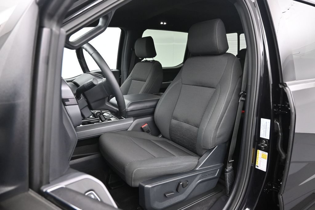 Used 2025 Ford F150 XLT w/ Equipment Group 302A MID AWD/4WD image 8