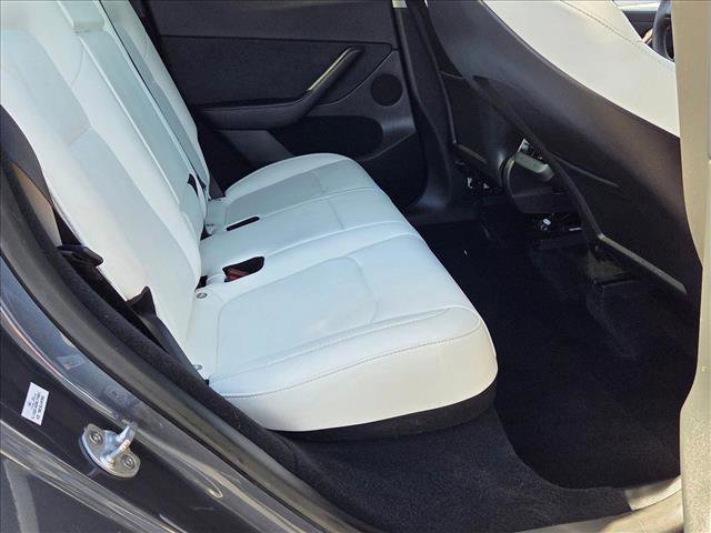 Used 2023 Tesla Model Y Long Range image 19