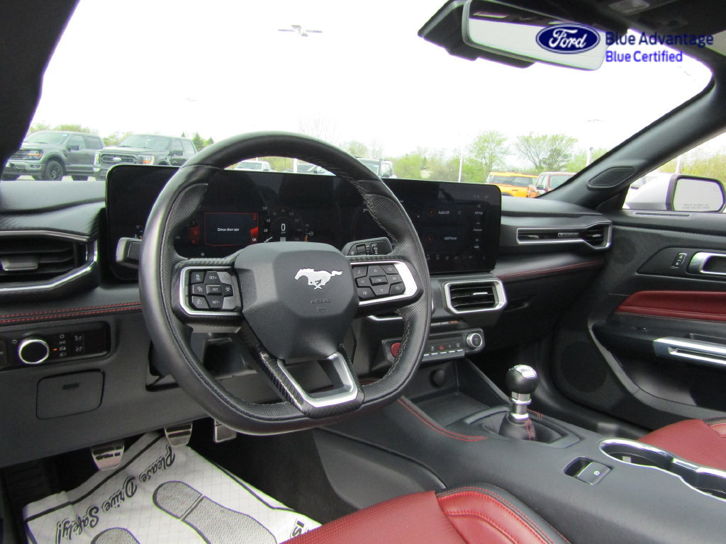 Certified 2025 Ford Mustang GT Premium RWD image 9