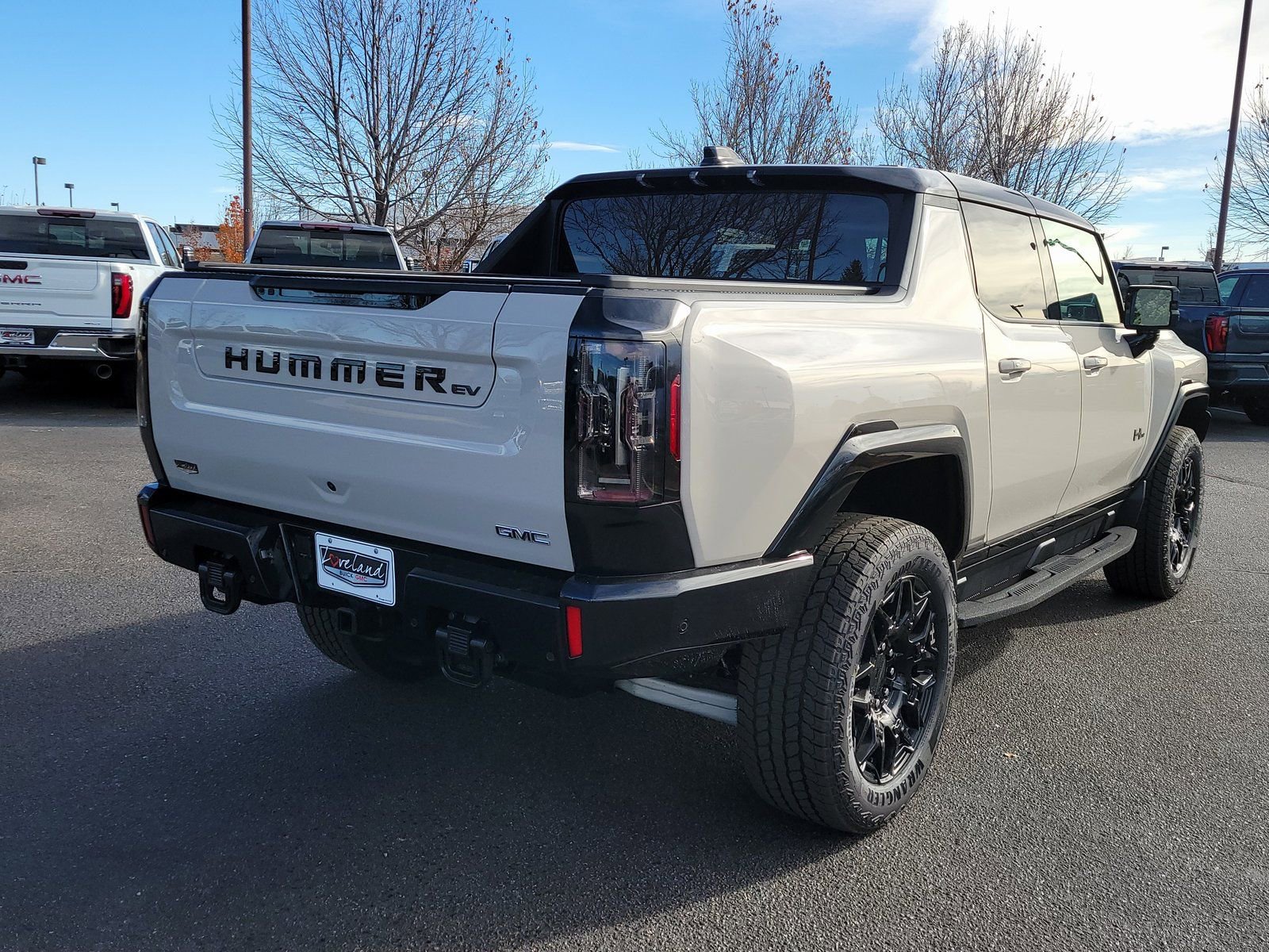 New 2026 GMC Hummer EV 4x4 Crew Cab image 3