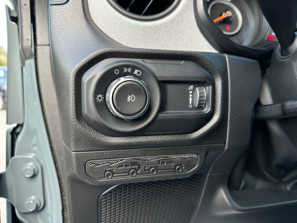New 2026 Jeep Wrangler Sport AWD/4WD image 31