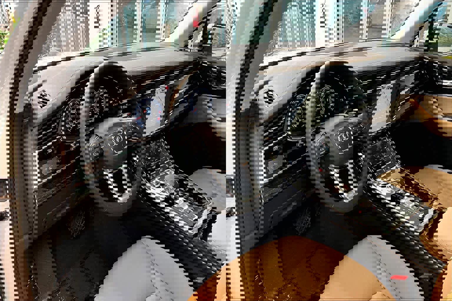 Certified 2023 Audi Q7 2.0T Premium w/ Convenience Package AWD/4WD image 18