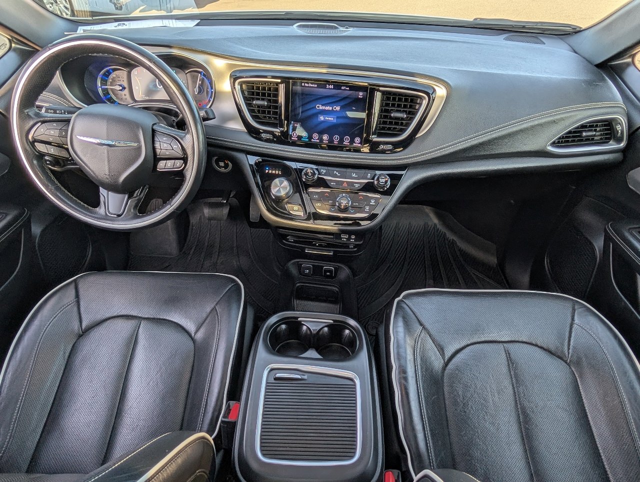 Used 2020 Chrysler Pacifica Limited w/ Advanced Safetytec Group image 4