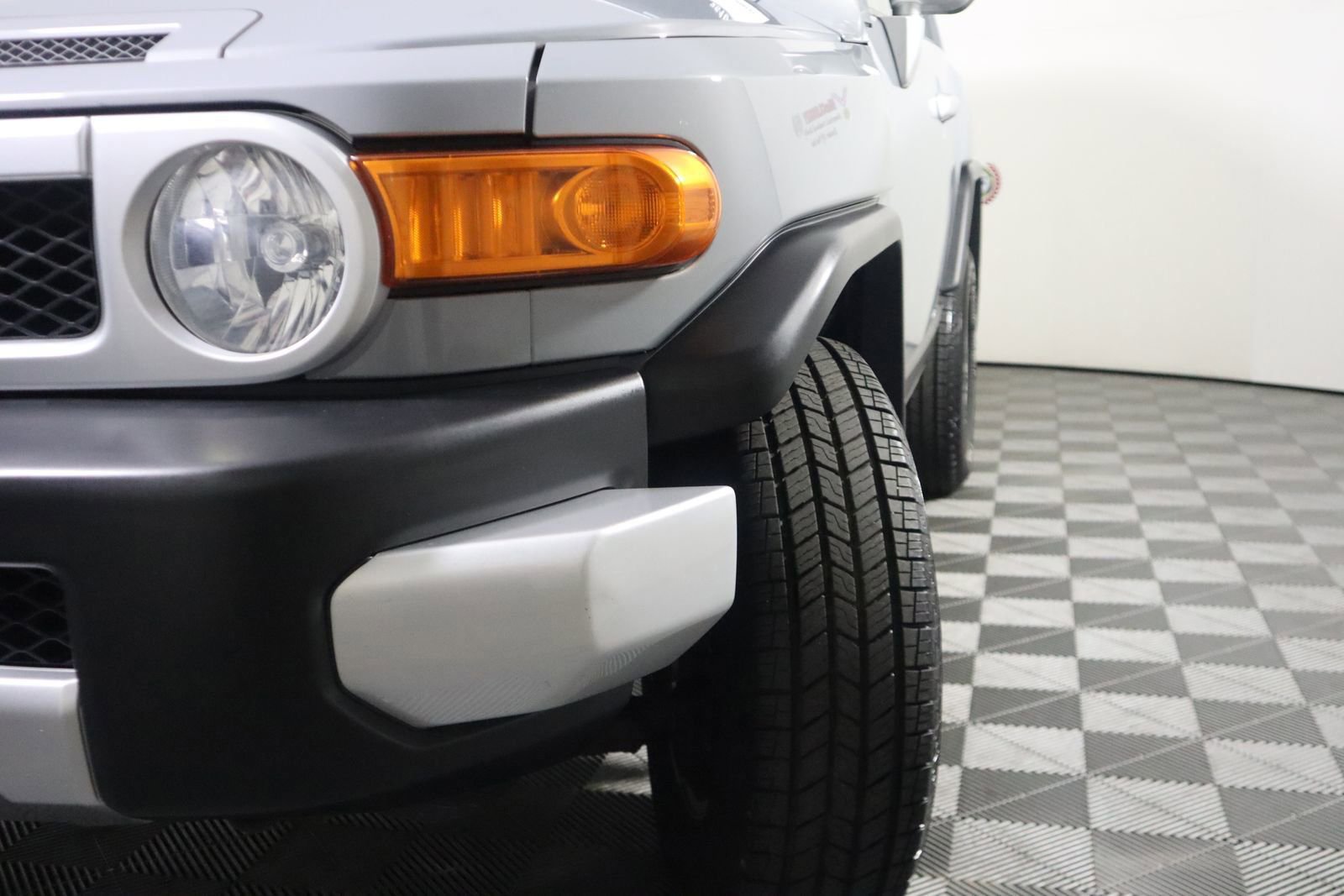 Used 2014 Toyota FJ Cruiser 4WD w/ Upgrade Package image 18