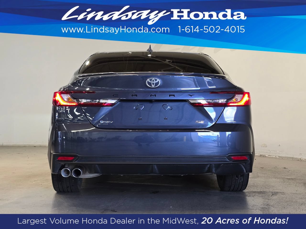 Used 2026 Toyota Camry SE FWD image 6