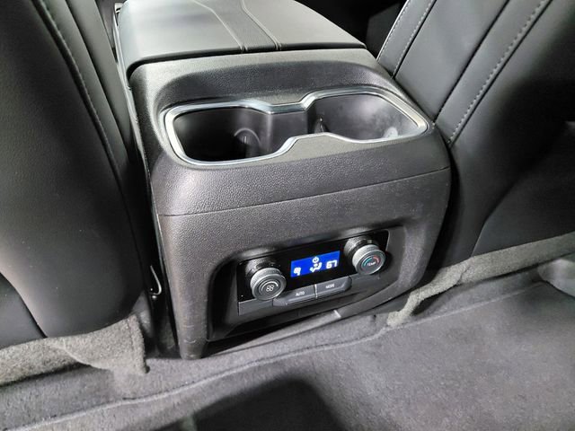 Used 2025 Buick Enclave Preferred image 40