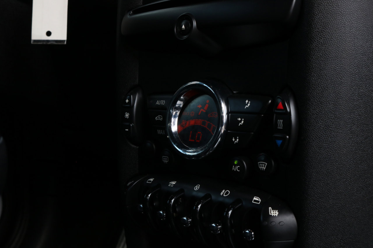 Used 2014 MINI Cooper S image 44