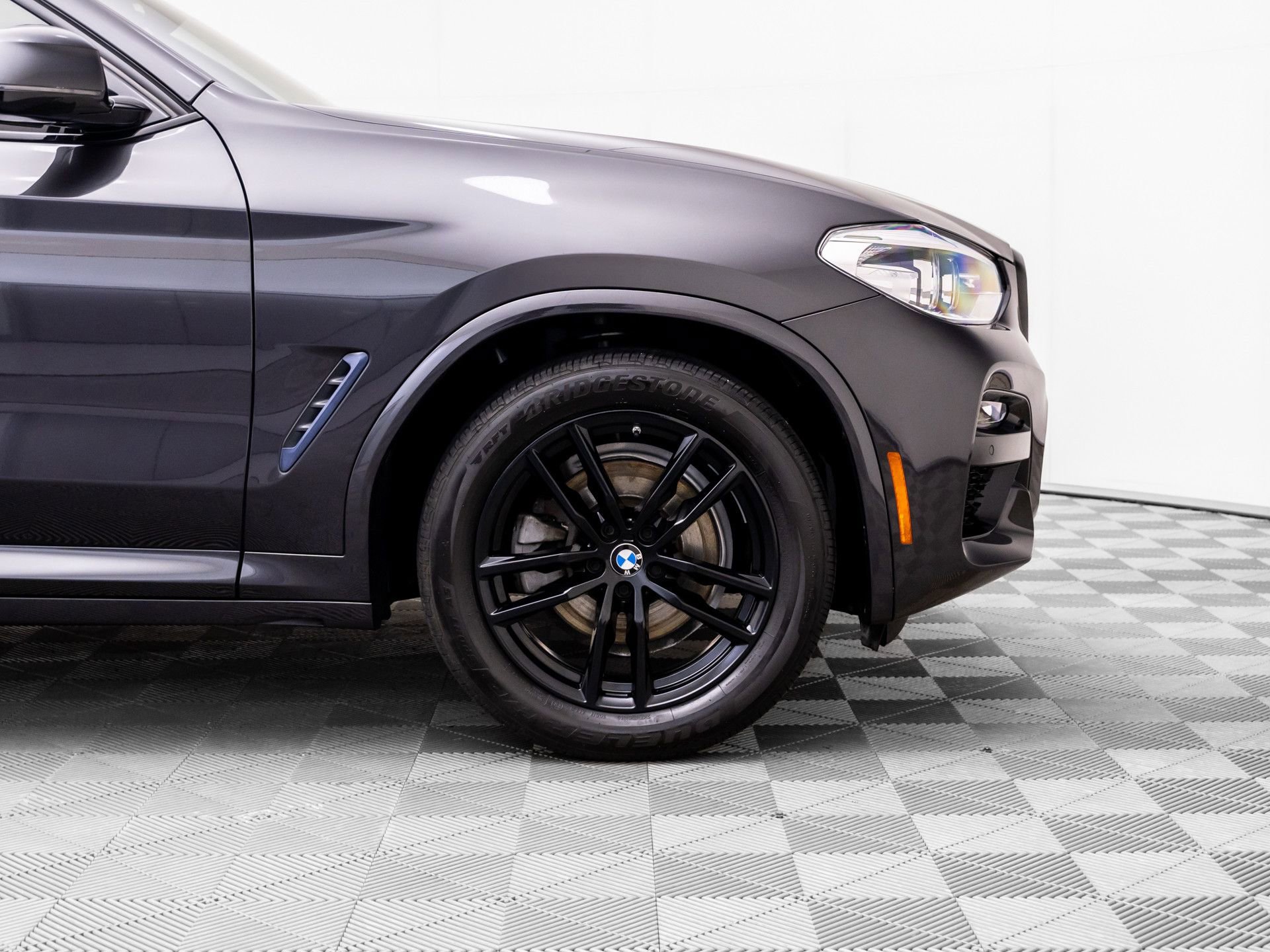 Used 2020 BMW X4 xDrive30i w/ M Sport Package 2 image 33