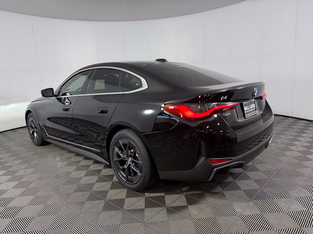 Used 2024 BMW i4 eDrive40 w/ Premium Package RWD image 9