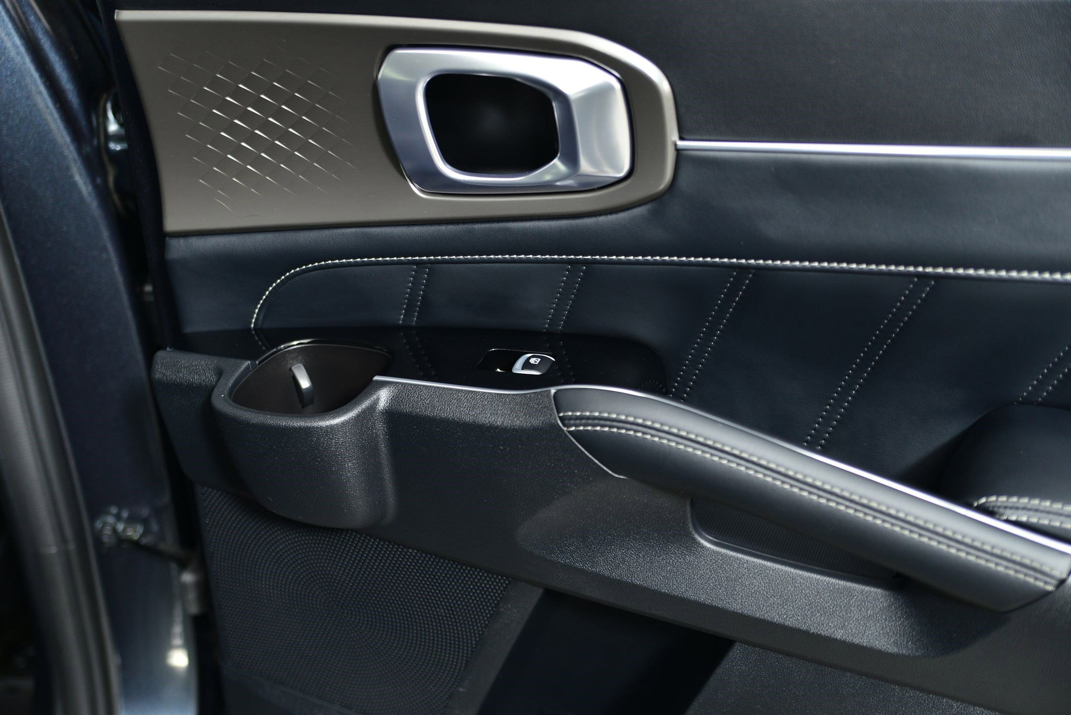 Used 2021 Kia Sorento SX image 33