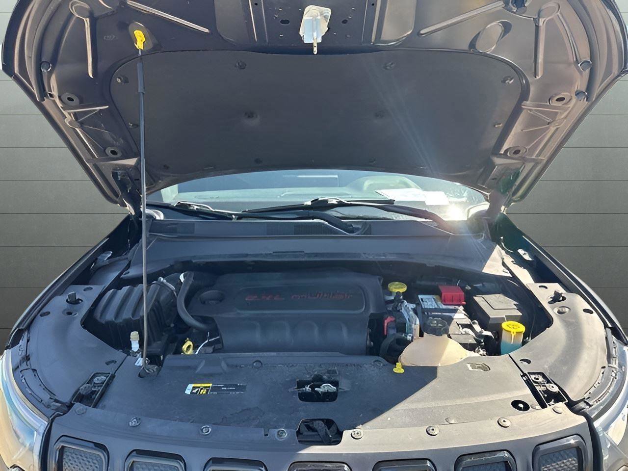 Used 2022 Jeep Compass Altitude w/ Convenience Group image 11