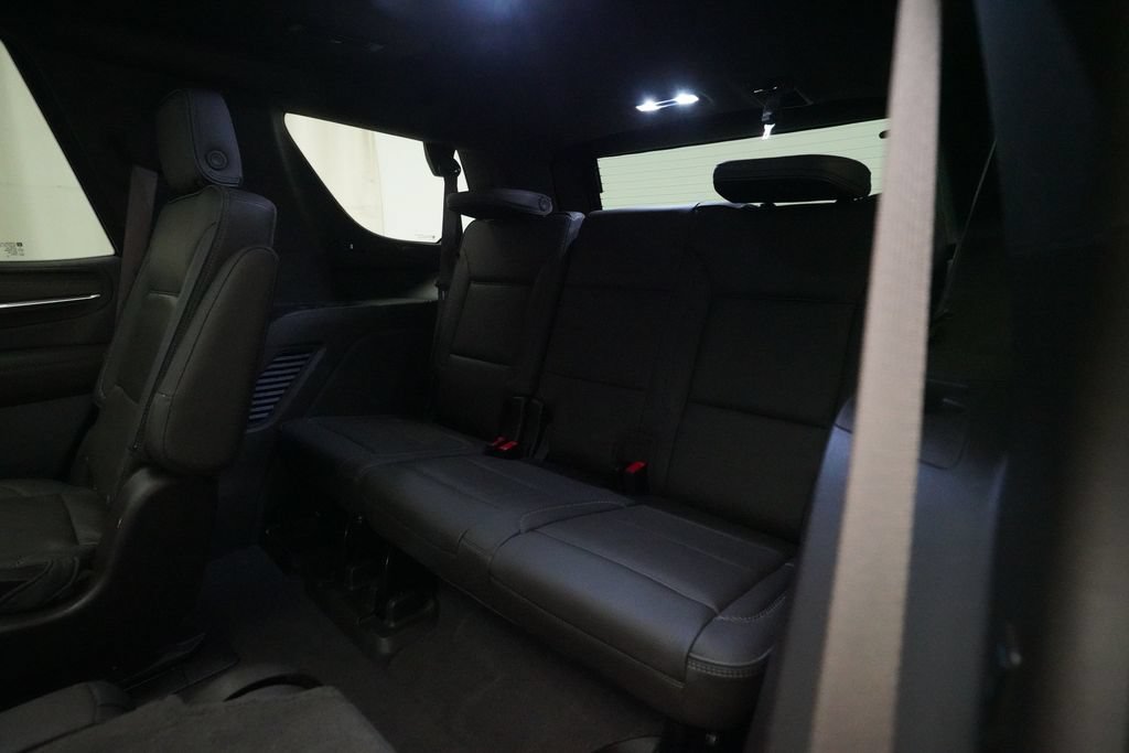 Used 2021 GMC Yukon Denali w/ Denali Premium Package AWD/4WD image 17