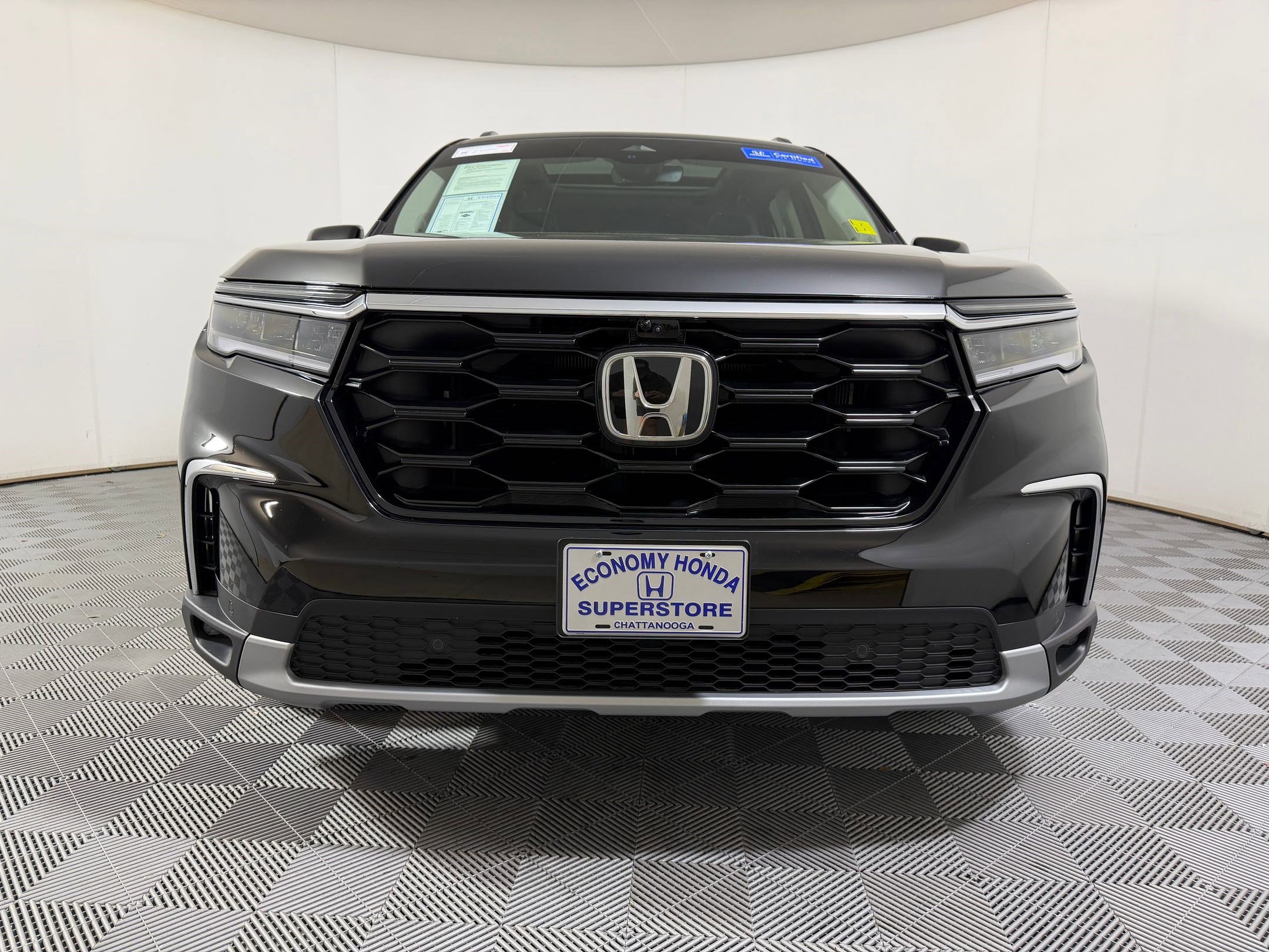 Certified 2025 Honda Pilot Elite image 5