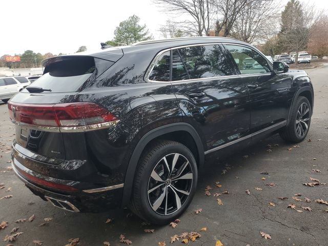 New 2026 Volkswagen Atlas Cross Sport SEL Premium R-Line image 4