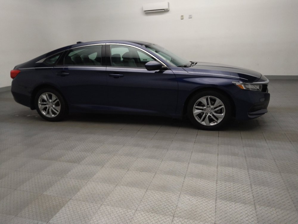 Used 2018 Honda Accord LX image 11
