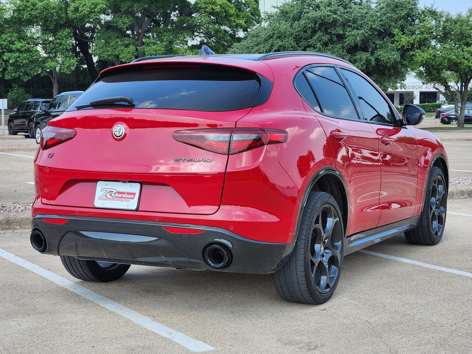 Used 2021 Alfa Romeo Stelvio Ti Sport AWD/4WD image 6
