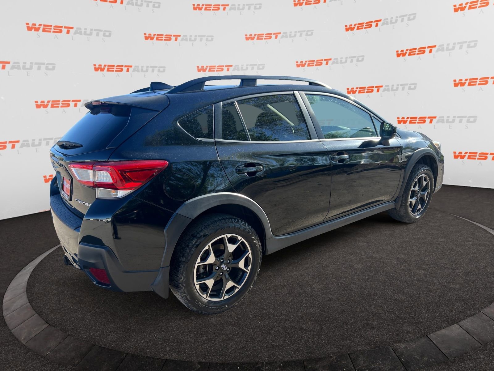 Used 2019 Subaru Crosstrek 2.0i Premium AWD/4WD image 5