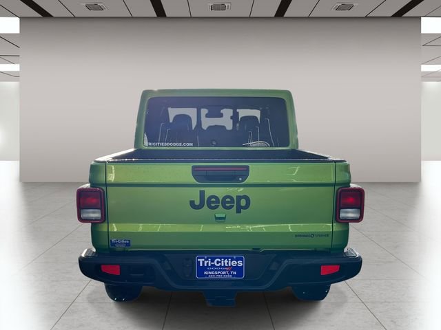 New 2025 Jeep Gladiator High Tide image 4