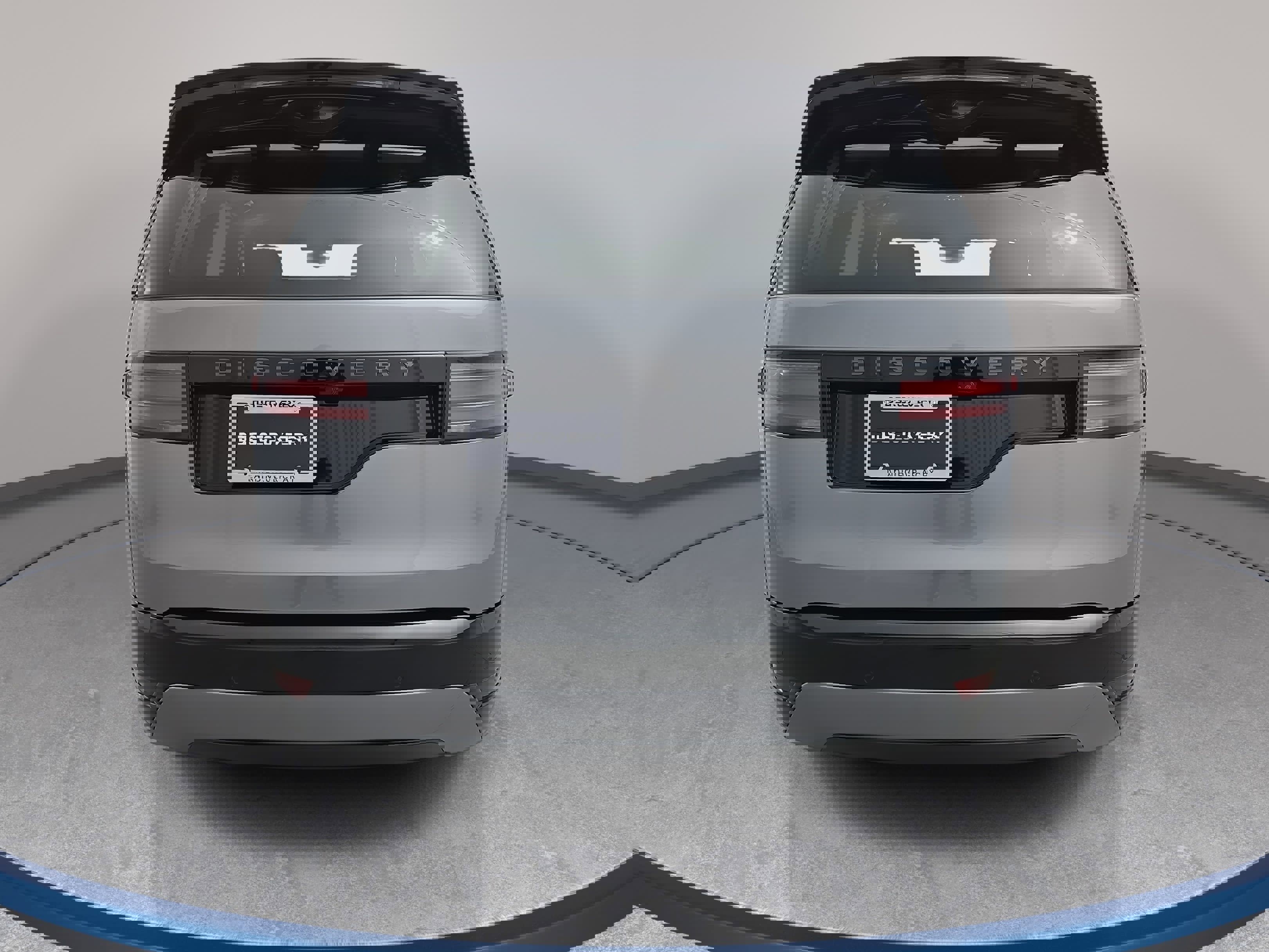 Certified 2025 Land Rover Discovery Dynamic SE image 6