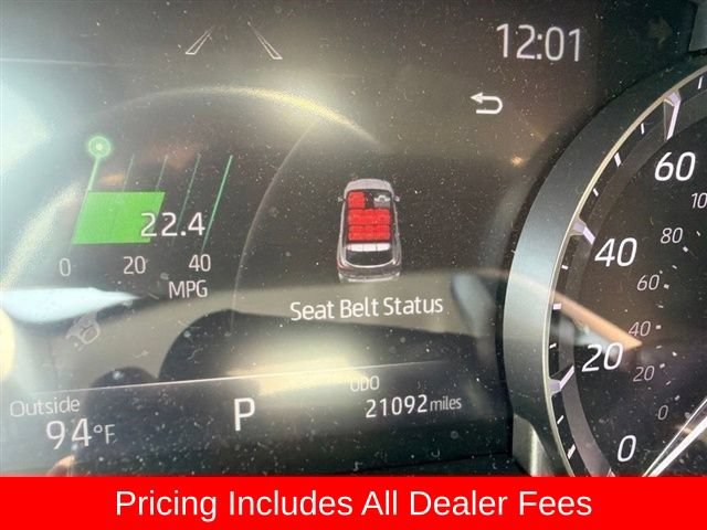 Used 2023 Toyota Highlander XLE FWD image 6