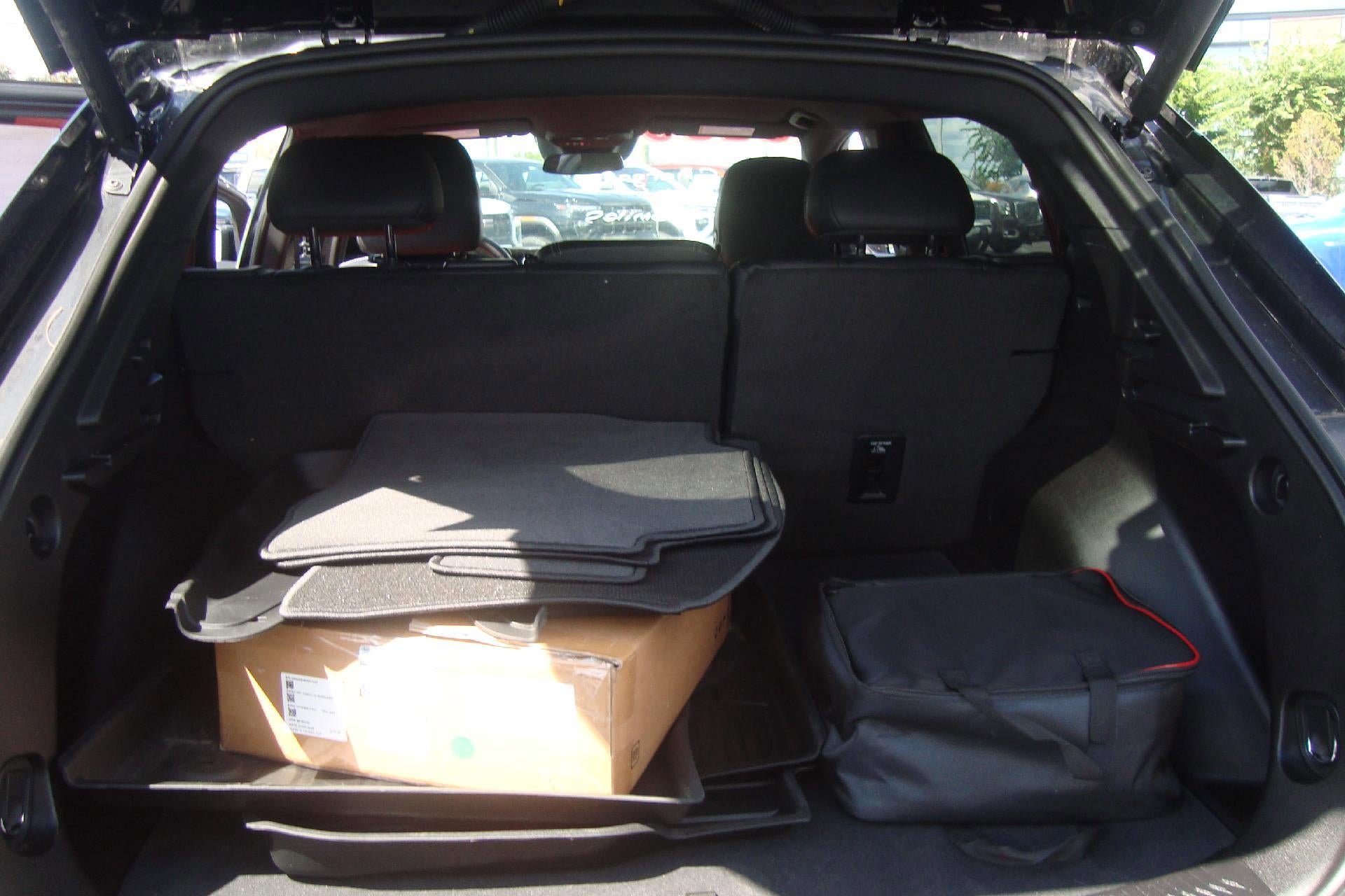 Certified 2025 Chevrolet Equinox EV RS FWD image 22