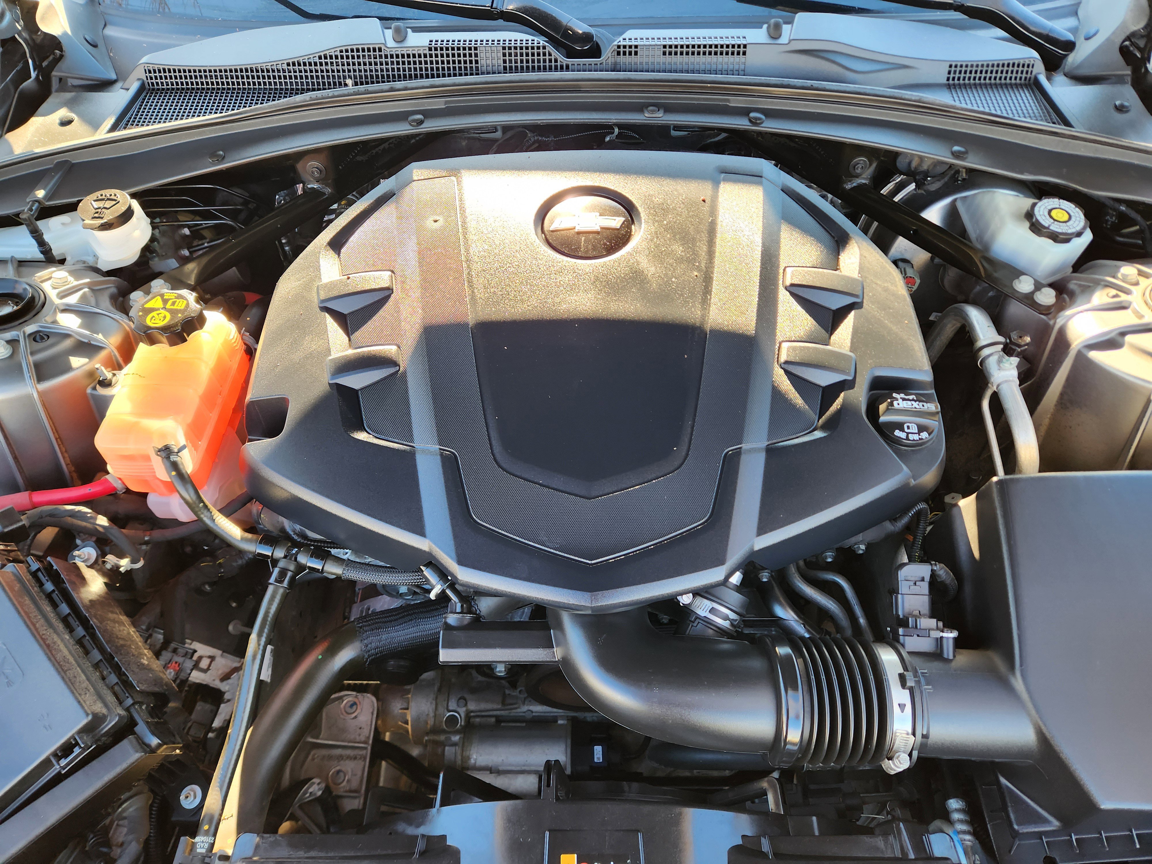 Used 2020 Chevrolet Camaro LT w/ RS Package image 40