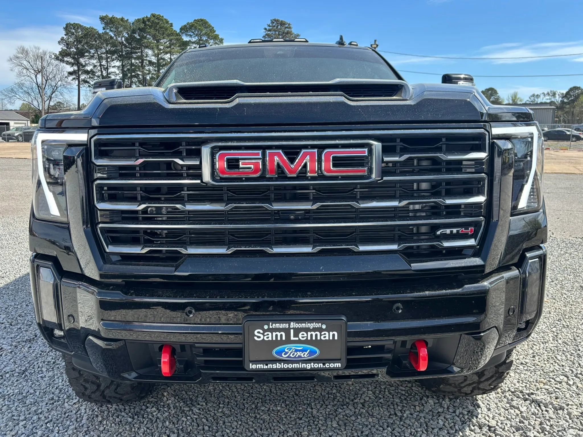 Used 2024 GMC Sierra 2500 AT4 w/ AT4 Premium Plus Package image 7