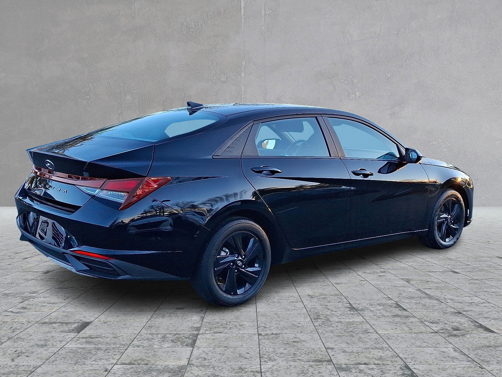 Certified 2023 Hyundai Elantra SEL image 12