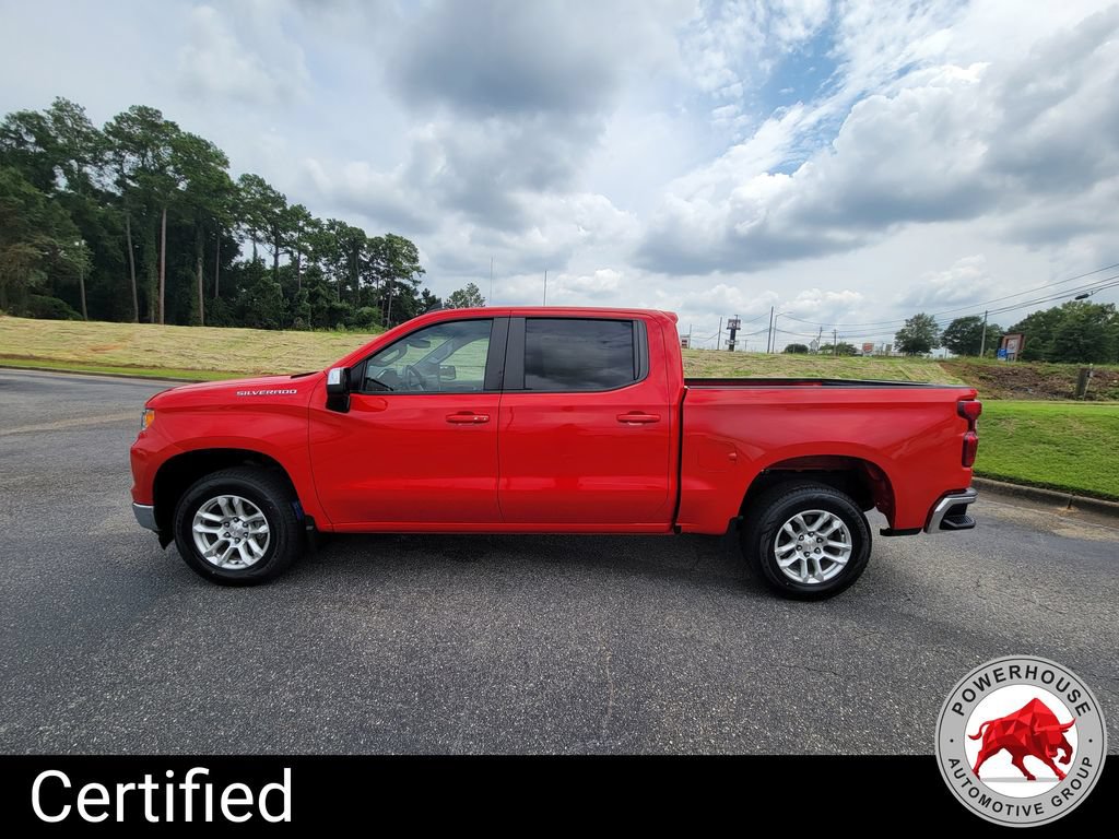 Used 2023 Chevrolet Silverado 1500 LT AWD/4WD image 2