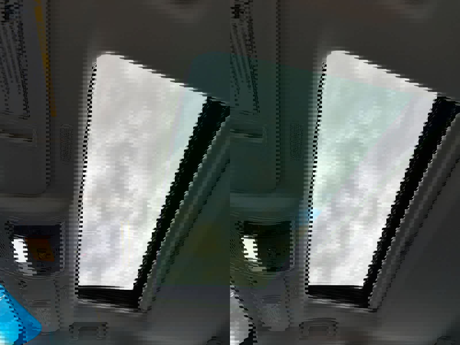 Used 2024 Lexus ES 350 w/ Premium Package image 20