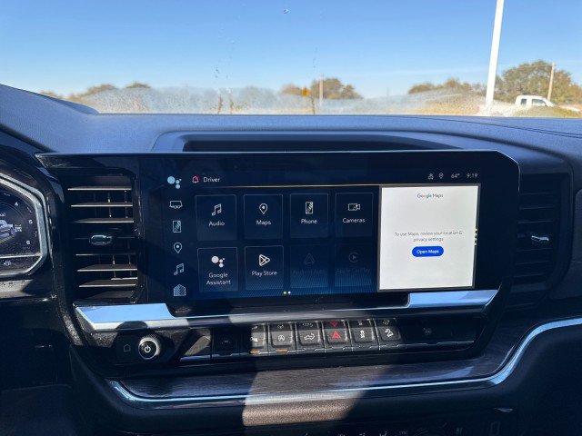 Used 2025 Chevrolet Silverado 1500 LTZ image 9