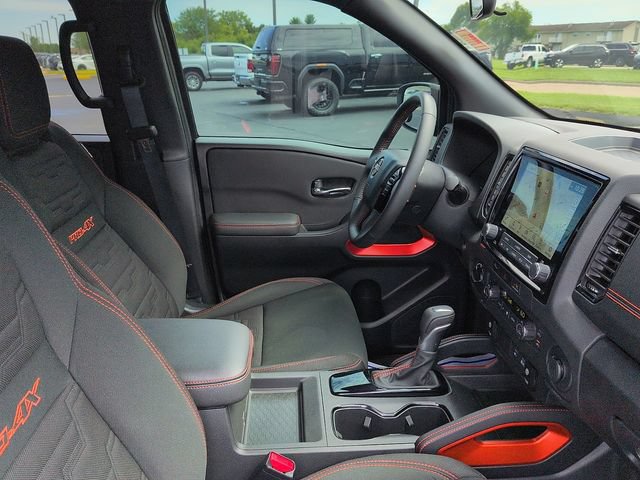 Used 2024 Nissan Frontier PRO-4X w/ Off-Road Protection Package AWD/4WD image 10