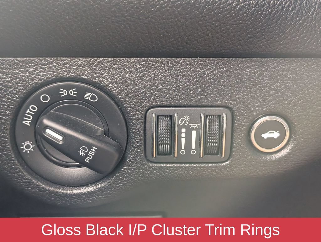 Used 2019 Dodge Challenger R/T w/ Blacktop Package RWD image 15