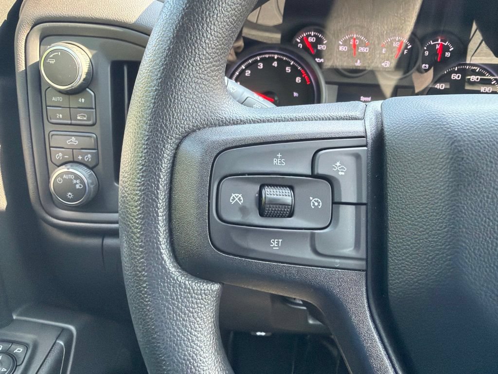 Certified 2025 Chevrolet Silverado 1500 Custom w/ Turbomax Blackout Package AWD/4WD image 25
