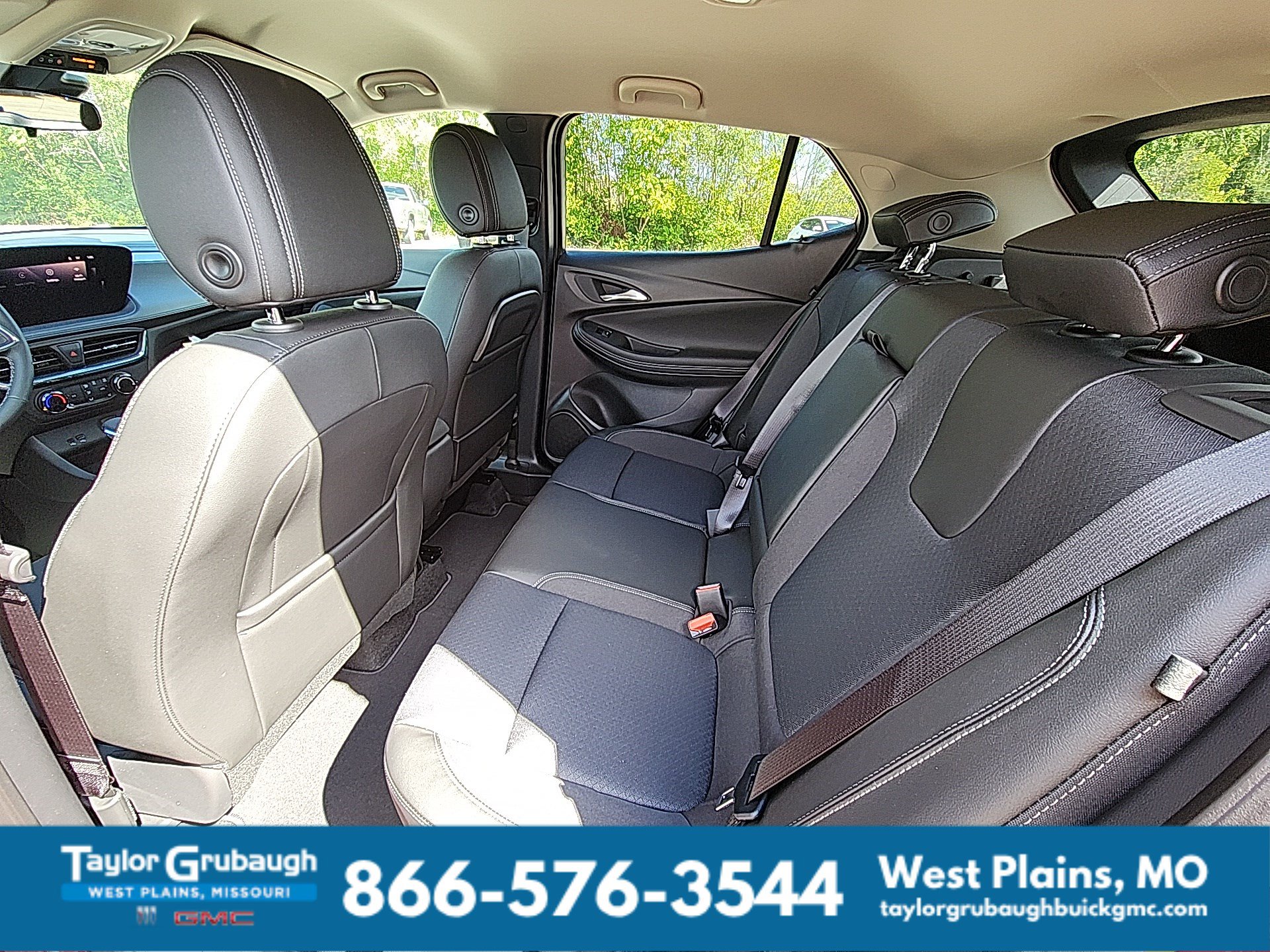 New 2026 Buick Encore GX Preferred w/ Comfort Package FWD image 29
