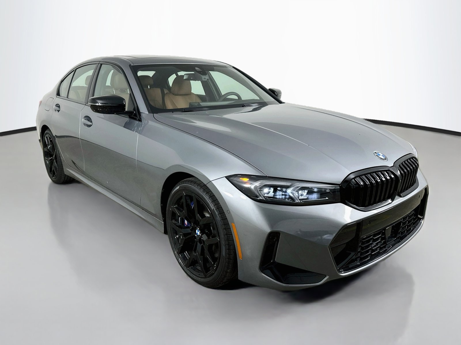 New 2026 BMW 330i xDrive Sedan w/ M Sport Package AWD/4WD image 3
