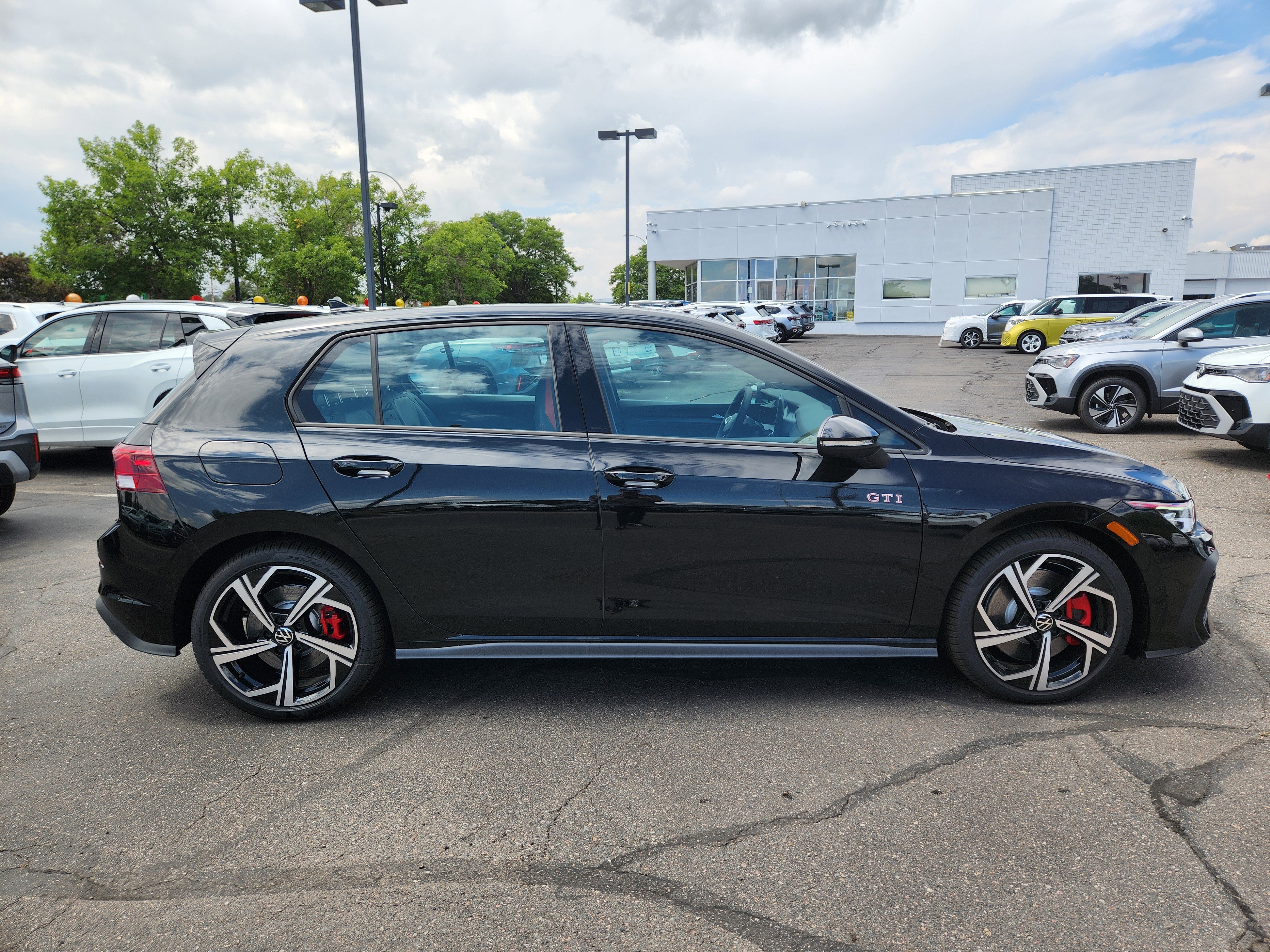 New 2025 Volkswagen GTI SE image 8