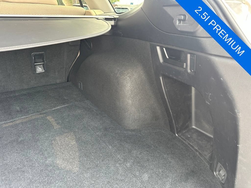 Used 2017 Subaru Outback 2.5i Premium AWD/4WD image 29
